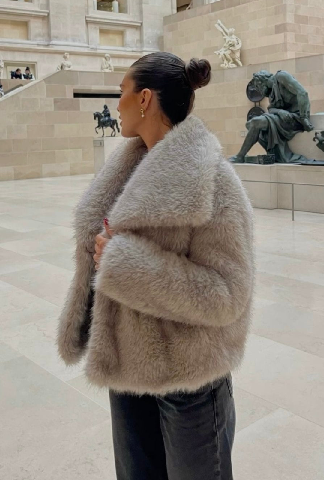 VENALIS | Manteau en fourrure élégant