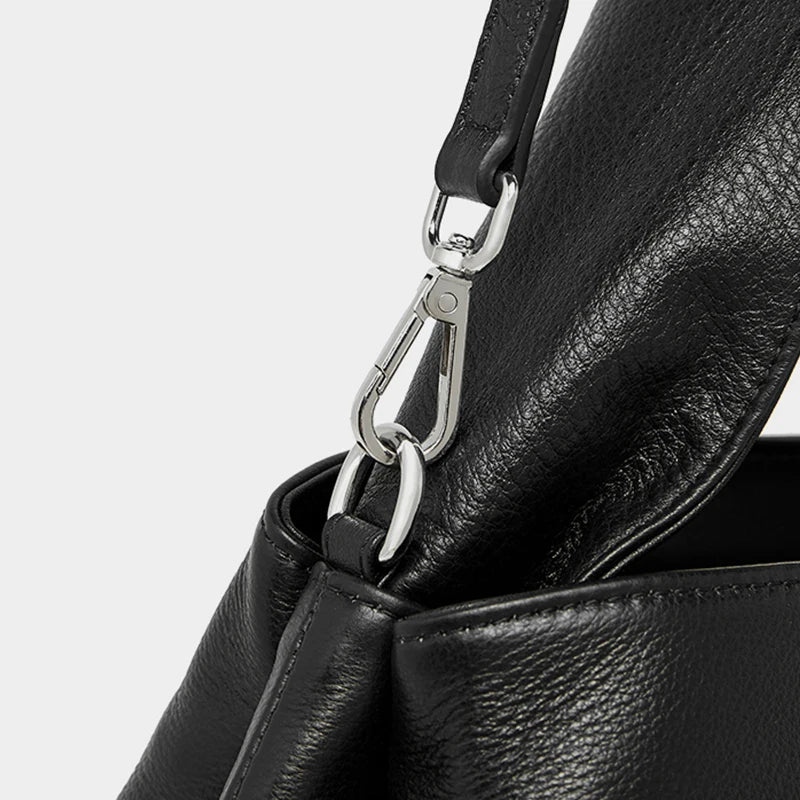 Women’s Chic Shoulder Bag